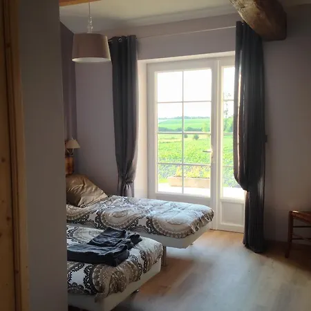 Chambres D'hotes De L'epine Bed & Breakfast