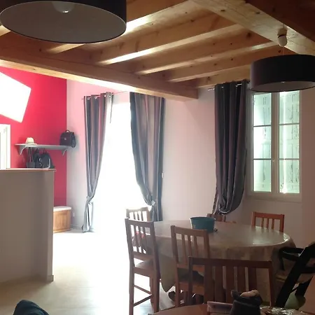 Chambres D'hotes De L'epine Bed & Breakfast Barbezieux-Saint-Hilaire